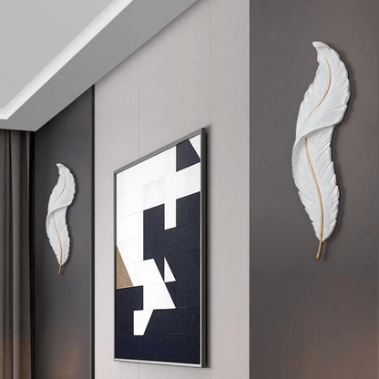 FeatherGlow Elegante Feder Wandleuchte