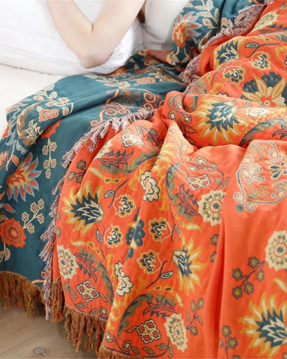 Soleil – Luxuriöse Baumwolldecke mit warmem Ringelblumenfarbton und Boho-Charme
