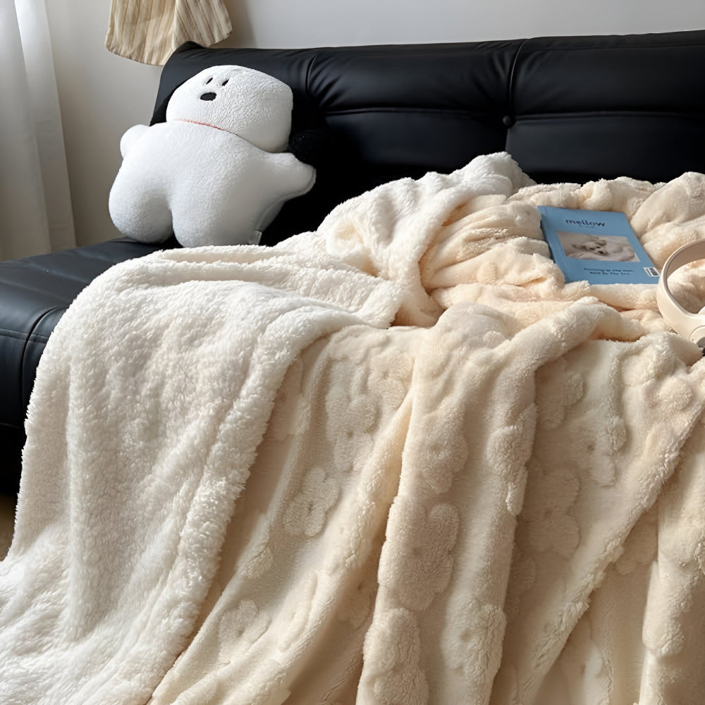 Cloud Flower Kuscheldecke