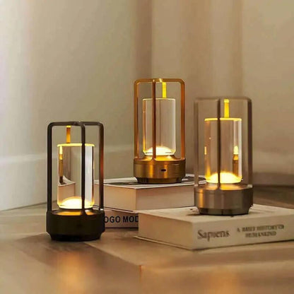 LumiNordic – Kristall Tischlampe mit dimmbaren LED und wiederaufladbarer Batterie