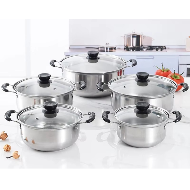 Garduru | set of 5 stainless steel saucepans