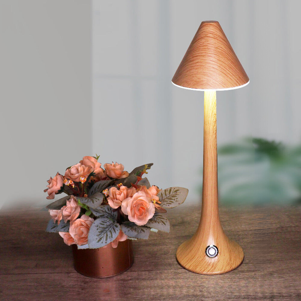 MushLume – Stylische Holz Tischlampe mit kabelloser Flexibilität