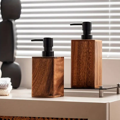 Walnuss Aura Lotion & Seifenspender