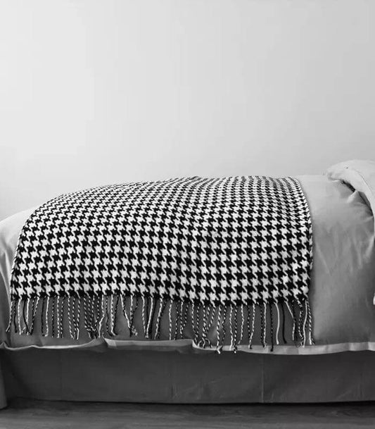 Étoile Noir – Luxus Hahnentritt Plaid mit zeitloser Eleganz
