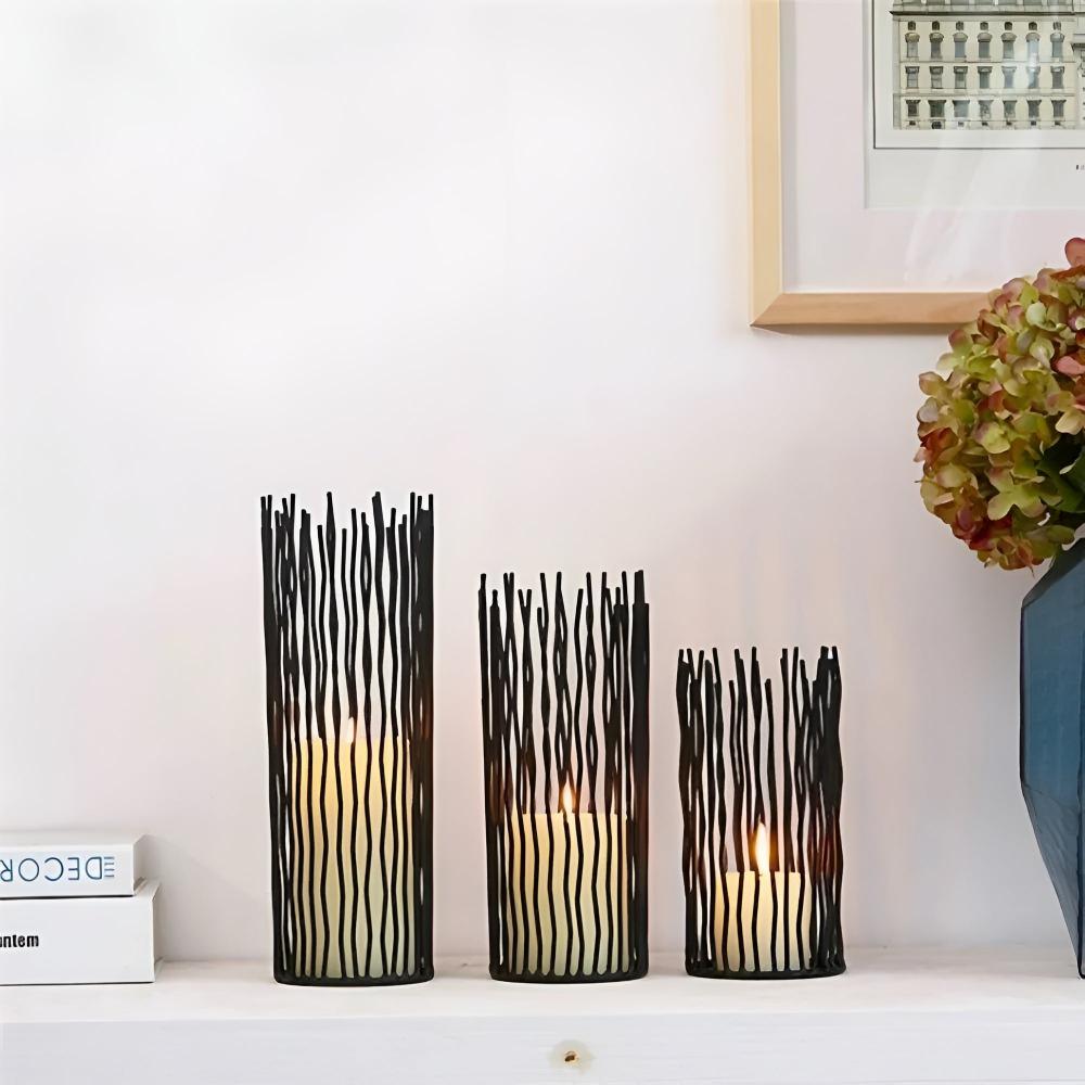 Schwarzer Eisenkerzenhalter Schreibtisch