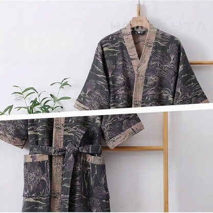 Serene Breeze – Luftiger Baumwoll-Kimono für stilvolle Entspannung