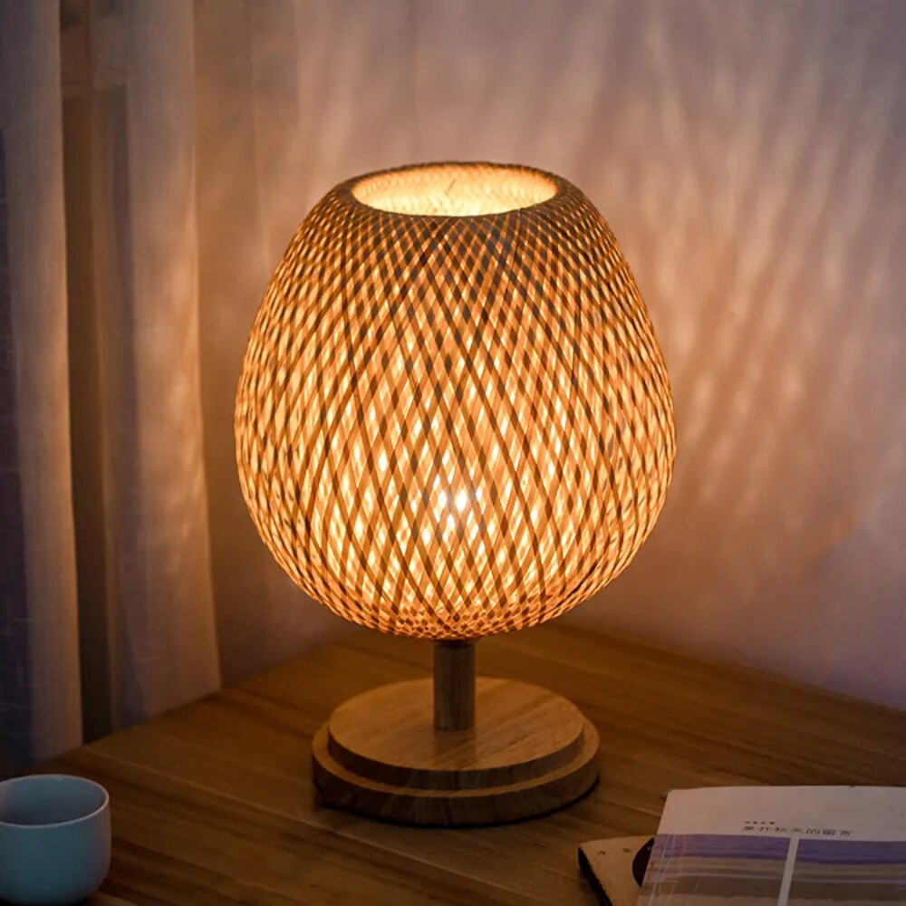Garduru - Vintage Bamboe Tischlampe aus Handarbeit mit Natürlichem Design