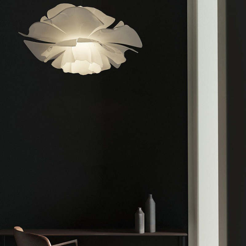 Suspension Bella Fleur - Moderne Lampe aus Metall und Acryl, Florales Design