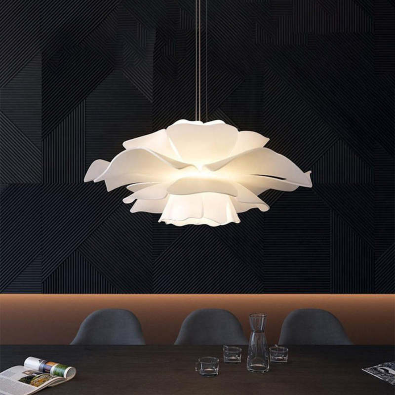 Suspension Bella Fleur - Moderne Lampe aus Metall und Acryl, Florales Design