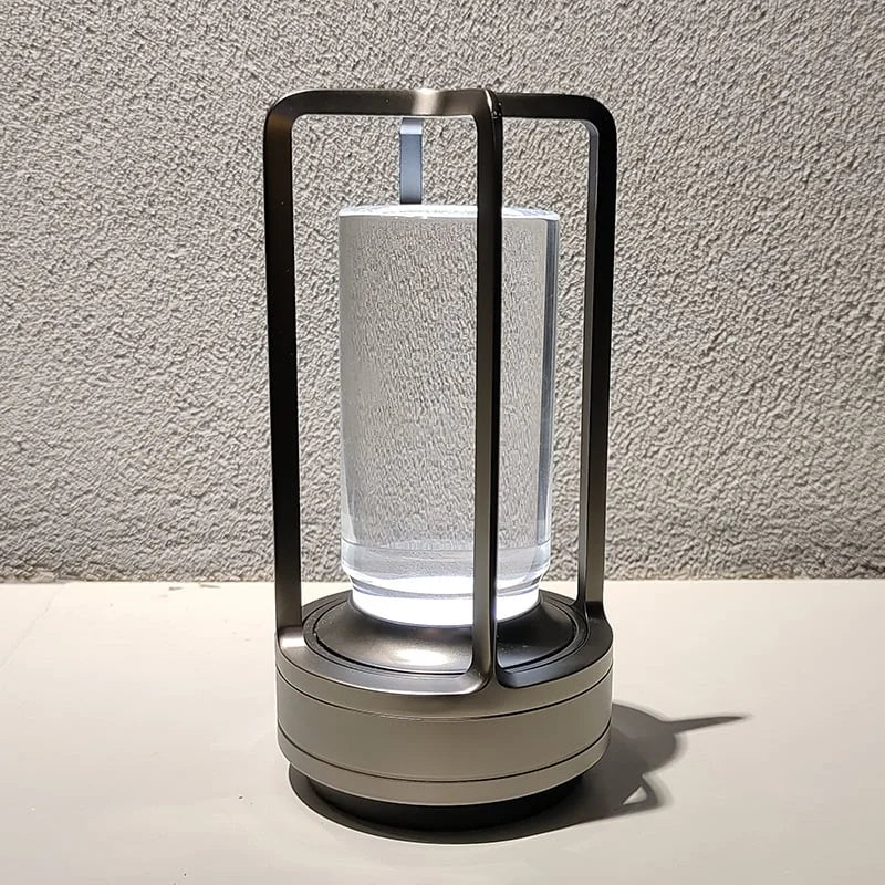 CrystalGlow – Elegante dimmbare Tischlampe mit Kristallambiente