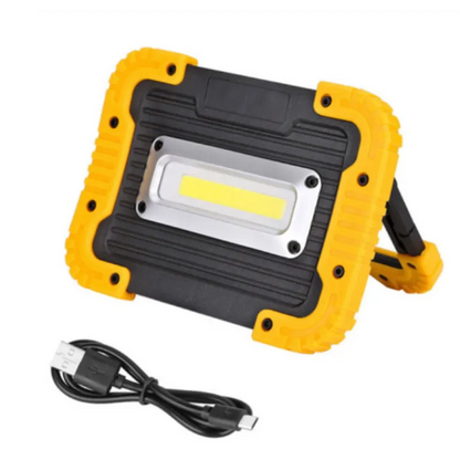Wiederaufladbare LED Baustellenstrahler – Tragbare Arbeitsleuchte mit USB und Robuster Hülle
