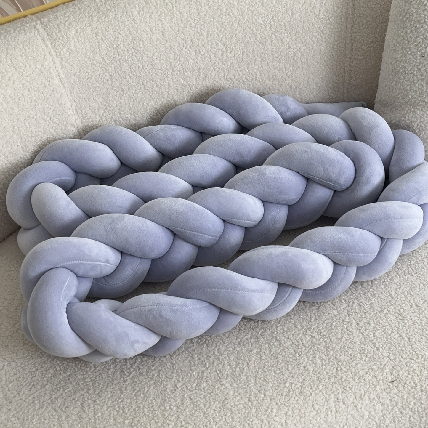 Garduru - Waschbares Bodenkissen mit geometrischem Design für einen zeitgenössischen Stil
