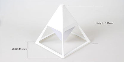 Garduru - Touch-Bedienbare LED Pyramidenlampe fürs perfekte Ambiente