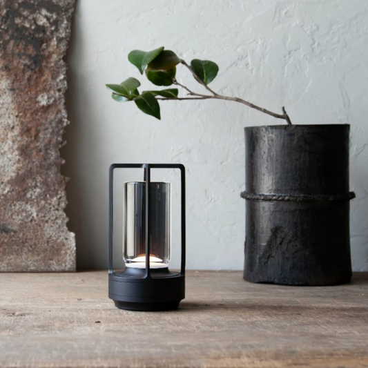 CrystalGlow – Elegante dimmbare Tischlampe mit Kristallambiente