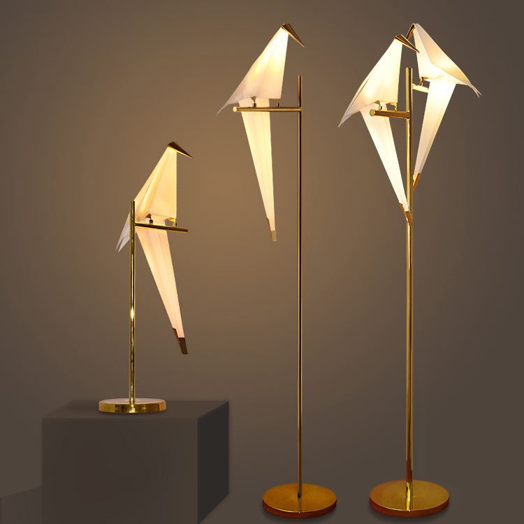 Origami Magnet Bird Lampe – Moderne und Handgefertigte Beleuchtung mit Magnetbefestigung