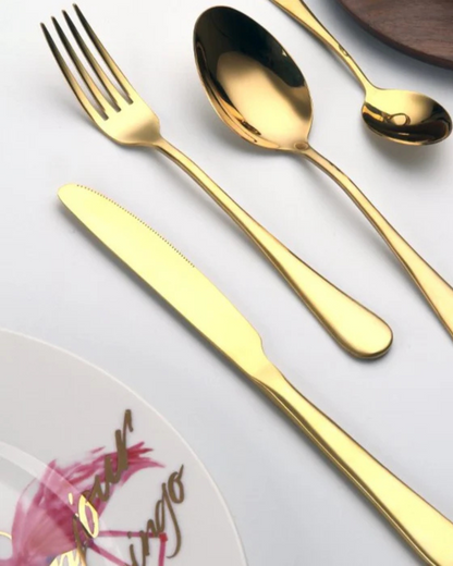 Lustre Luxe – Golden Besteckset mit raffiniertem Finish für stilvolles Speisen
