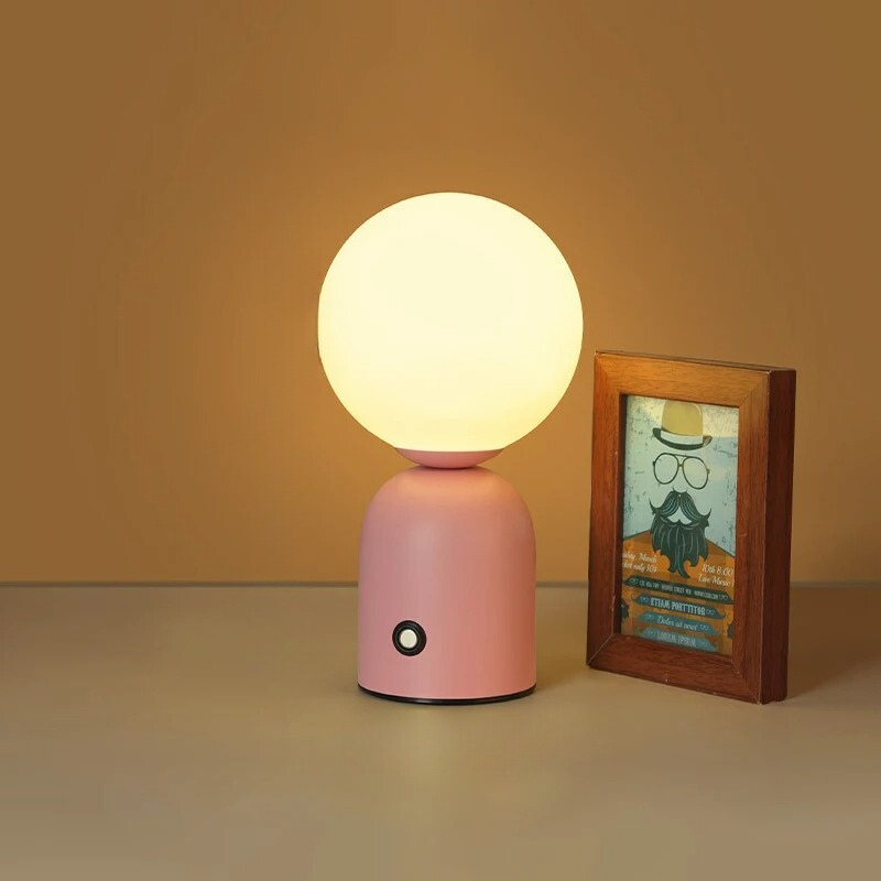 Tragbare minimalistische Lampe mit Einstellungen | LumeLight