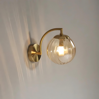 Garduru - Elegante Glaskugel-Wandlampe für zeitgemäße Wohnräume