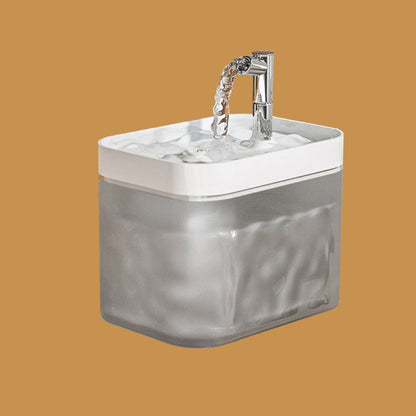 Tier Wasser Spender für sauberes und frisches Wasser