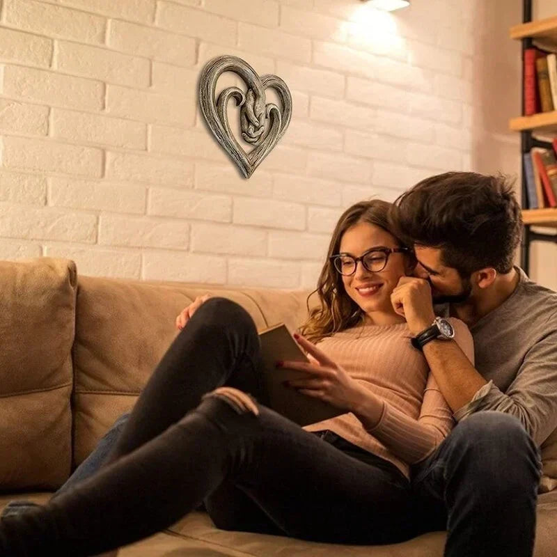 Wanddekoration aus Holz in Herzform