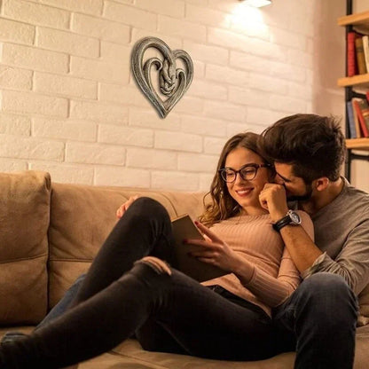 Wanddekoration aus Holz in Herzform