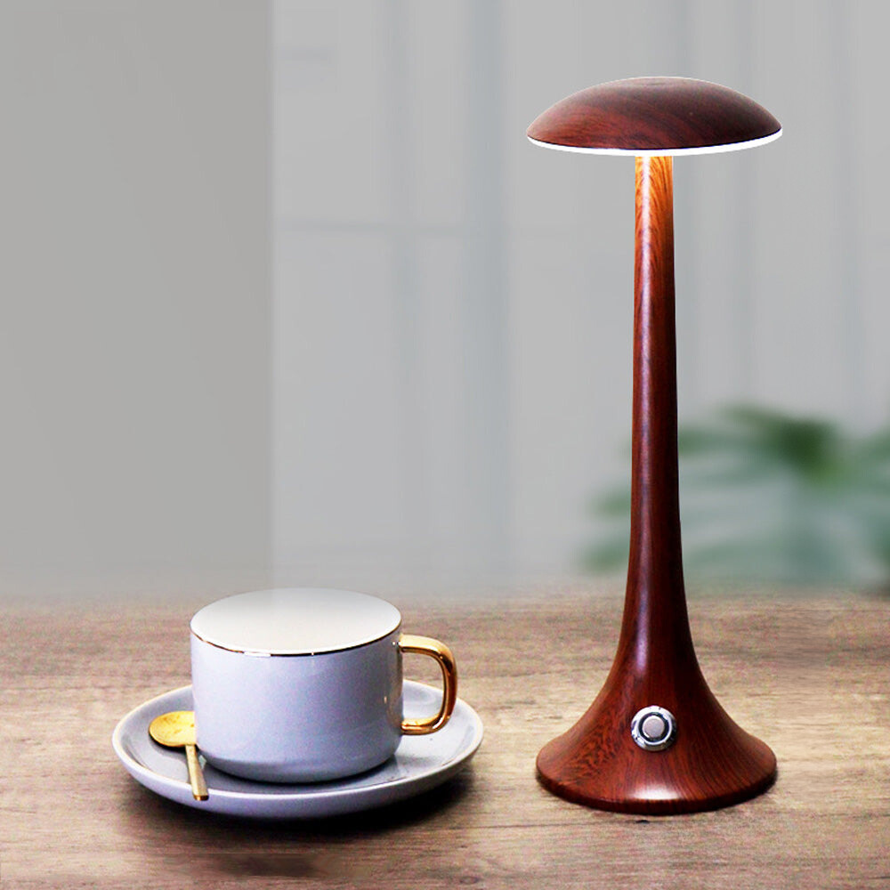 MushLume – Stylische Holz Tischlampe mit kabelloser Flexibilität