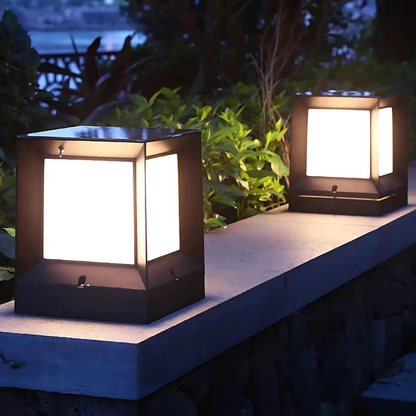 Garduru | Stilvolle LED Außenstehleuchte für elegante Gartengestaltung