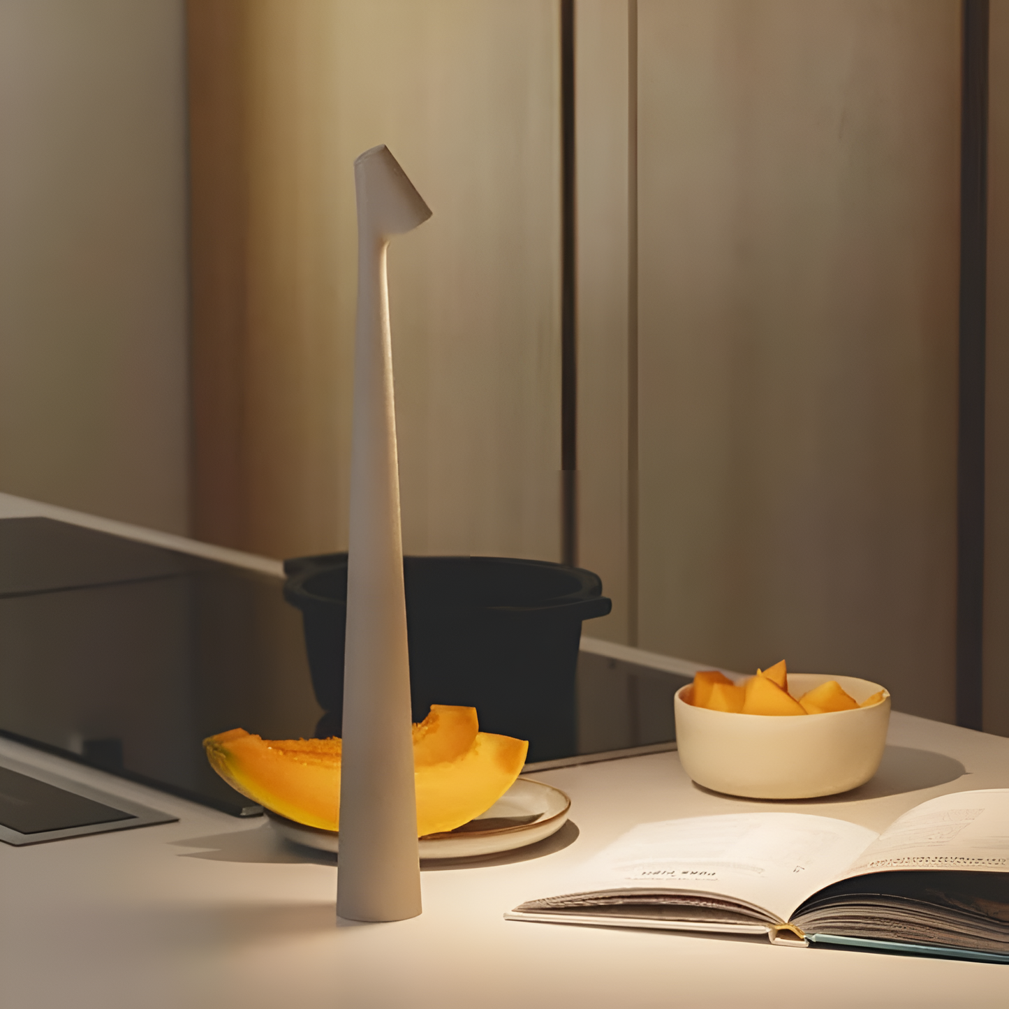Minimalistische Nordische Tischlampe