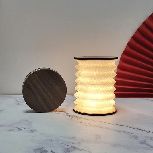 Zusammenklappbare Laterne mit warmem LED-Licht | GlowFold