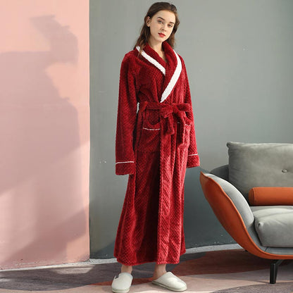 Dicker Fleece-Pyjama, bequemer Bademantel