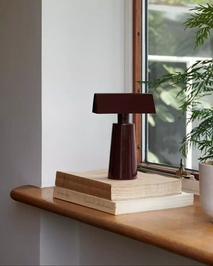 Garduru - Elegante LED Tischlampe Für Fokus & Entspannung, USB-Aufladbar