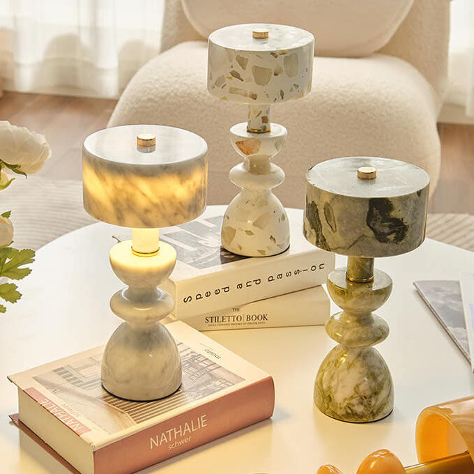 Garduru - Stilvolle LED Tischlampe Aus Marmor & Eisen Mit USB-Anschluss