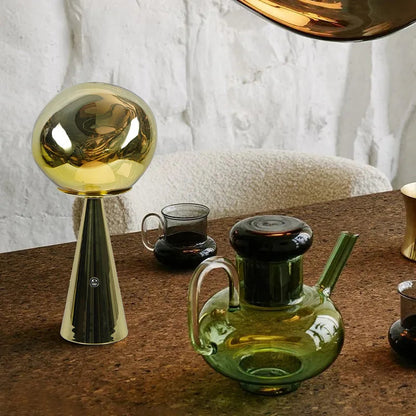 Garduru - Mini Lampe mit Farbwechsel & Kompaktem Design