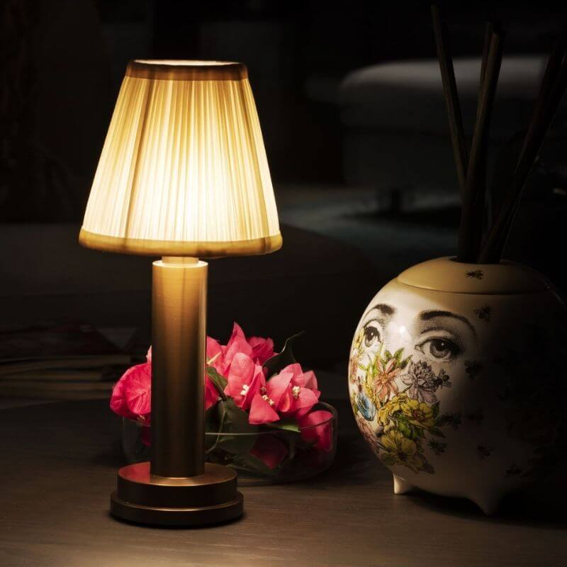 Garduru - LED kabellos Silk Metall Tischlampe | 50% RABATT