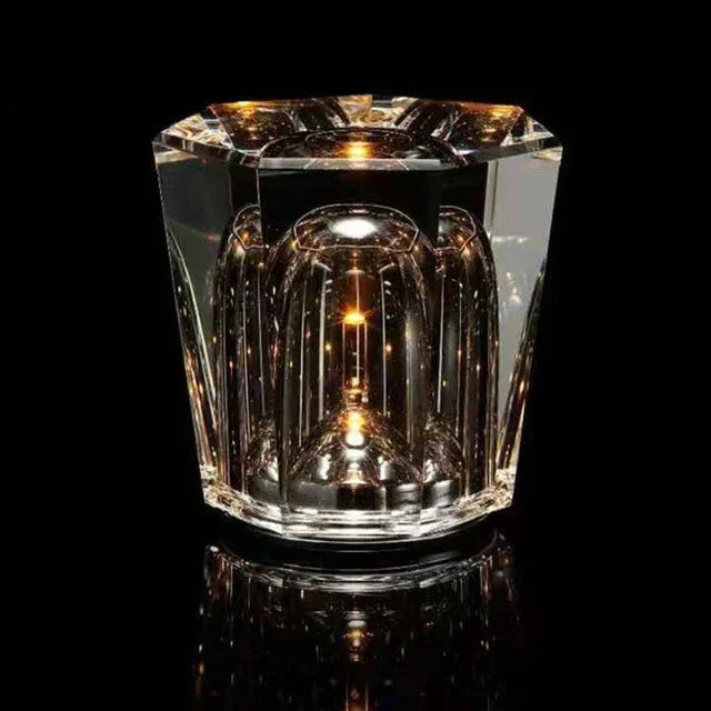 Wiederaufladbare Tischlampe mit Kristalldetails | CrystalGlow