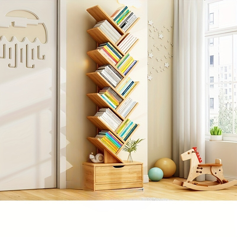 TreeShelf - Vertikale Holzregal mit schrägen Regalen für das Wohnzimmer, freistehendes Design