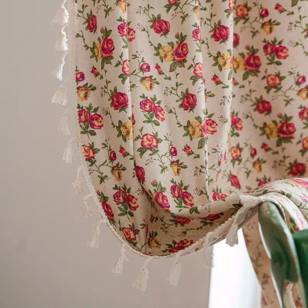 Blumenbaumwollvorhänge mit Fransen - UV-beständig und semitransparent für ein Boho-Feeling