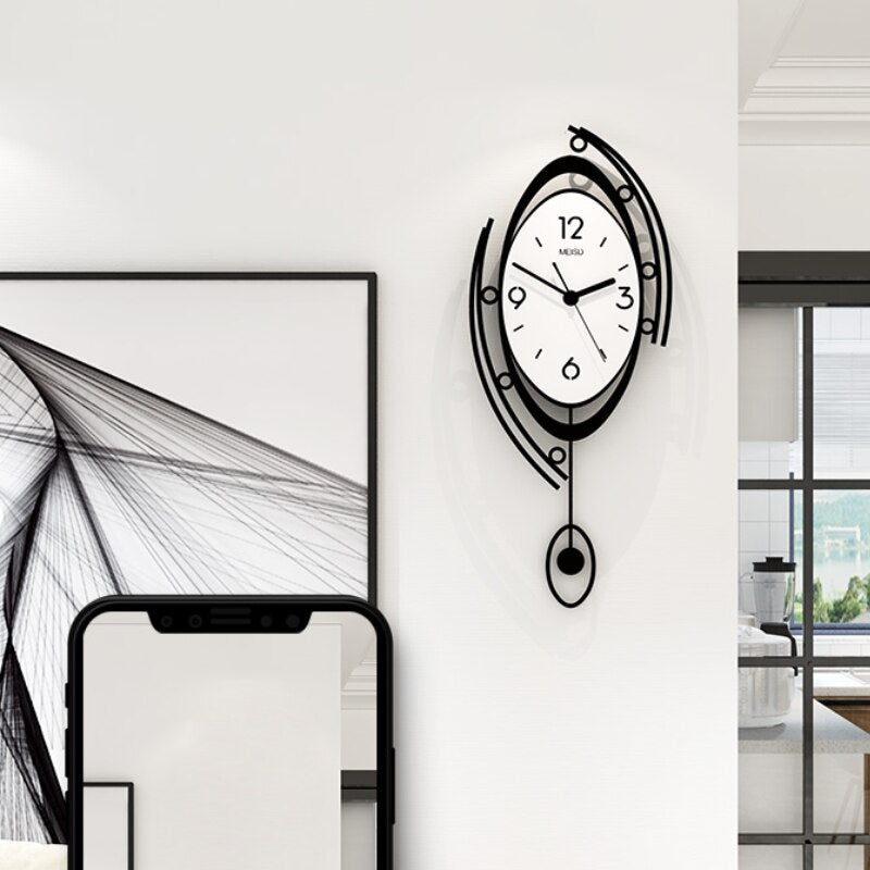 Wanduhr im Retro-Stil – Perfekt für Liebhaber klassischer Musik & Deko