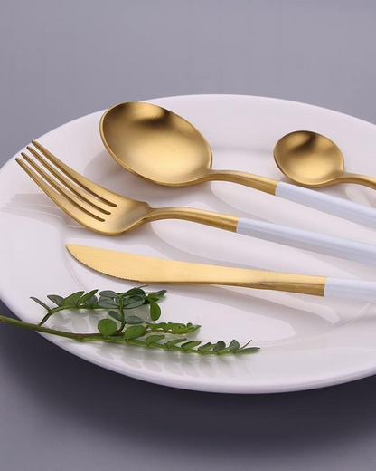 La Lumine – Luxus Besteckset mit goldenen Akzenten & mattschwarzen Griffen