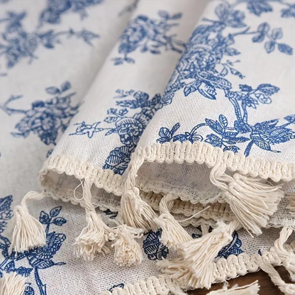 Halbtransparenter Vorhang mit blauem Rosenmuster aus 100% Polyester für die Fensterdekoration im Wohnzimmer und Schlafzimmer