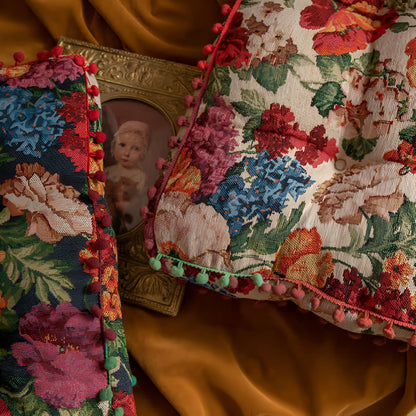 Retro Floral Bohemian Quastenkissen