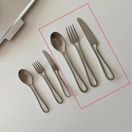 Outline Edelstahl Besteck Set – Modernes Design mit Hohlgriffen – 3-teilig für Dinner & Dessert