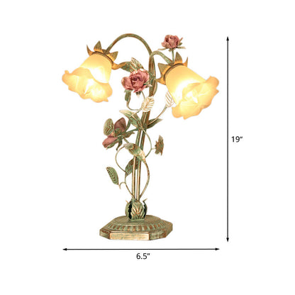 Tischlampe Vintage Metall Blumenmuster