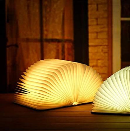 Lampe Buch Verzaubert - LED Lampe in Form eines Offenen Buches mit Touchsteuerung