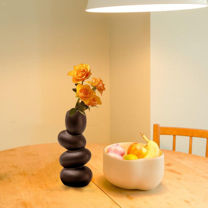 STRATA Skulpturale Keramikvase