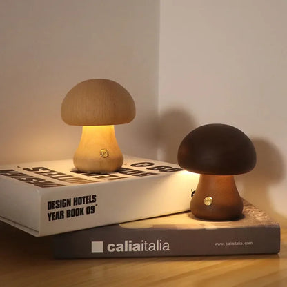 Garduru Holz-Pilz Tischlampe