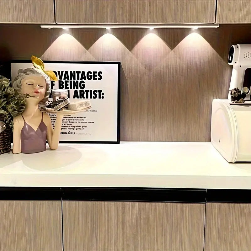 Stromsparende Unterbauleuchte