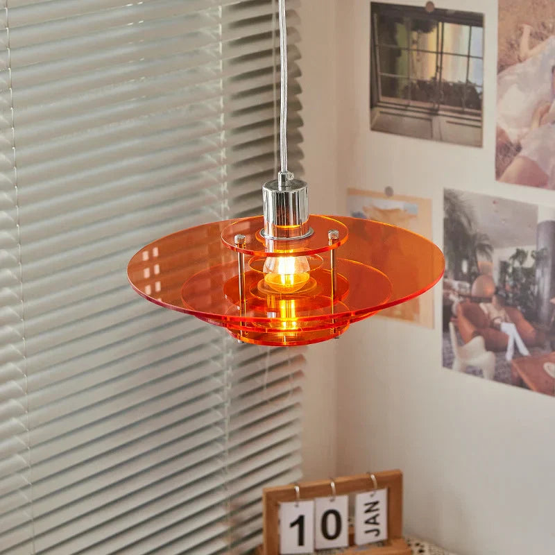 Moderne "UFO" Hängelampe aus Acryl - Zeitgenössisches und Elegantes Design