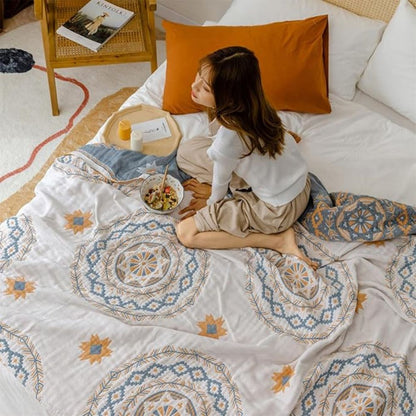 BohoLuxe – Baumwoll-Wurfdecke mit Mandala-Design für ein gemütliches Interieur