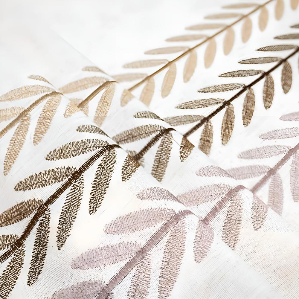 Elegance Leaves Gestickte Tischdecke